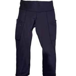 Athleta Navy Yoga  Capris Size Small